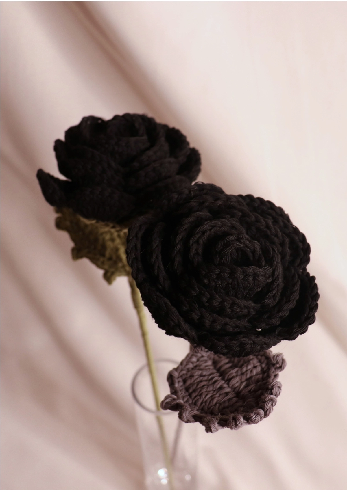 20261003_LAFLORERIA_FLORNEGRA1